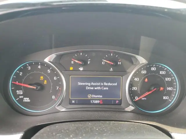 2023 CHEVROLET TRAVERSE LT  