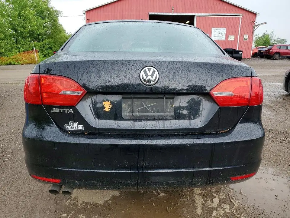 2013 VOLKSWAGEN JETTA   
