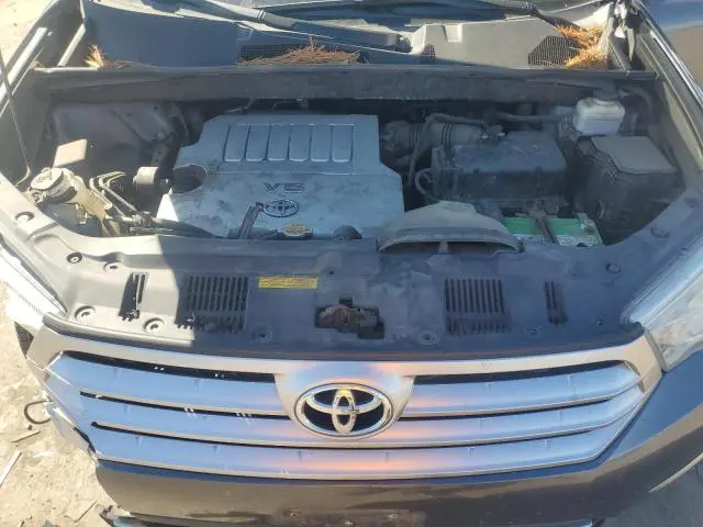 2011 TOYOTA HIGHLANDER BASE  