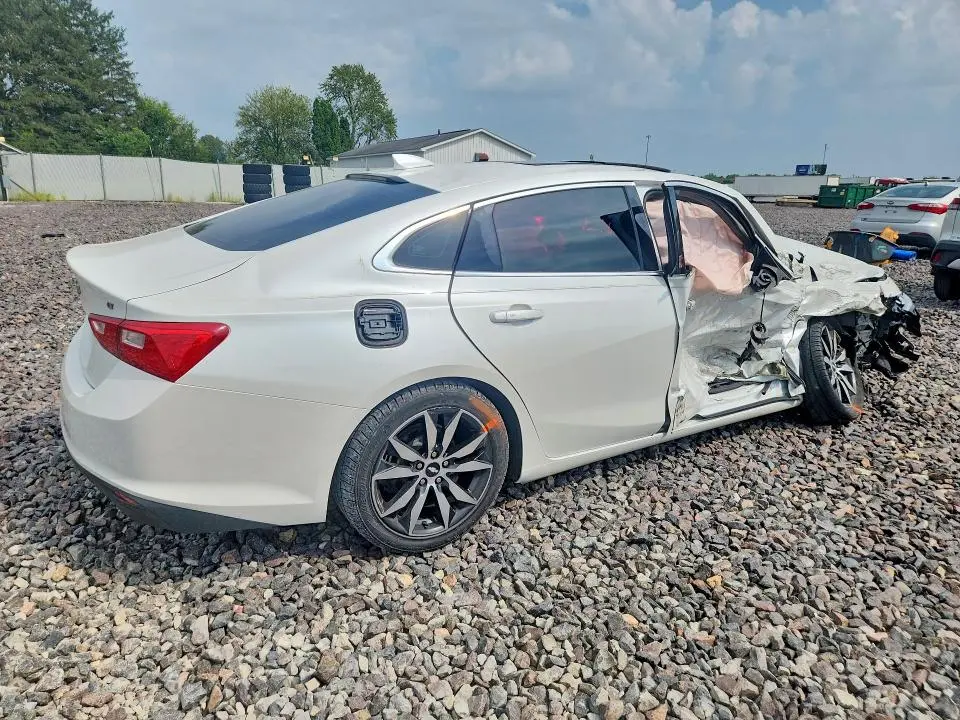 2016 CHEVROLET MALIBU LT  