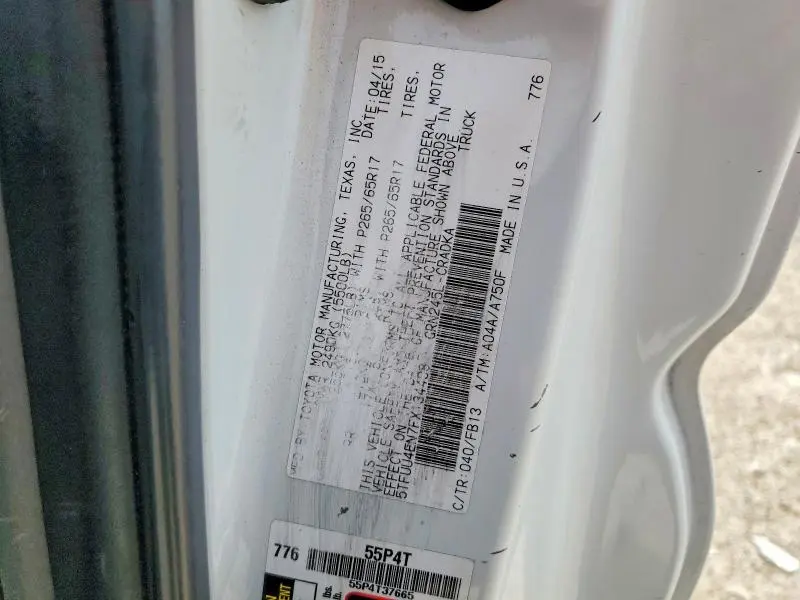 2015 TOYOTA TACOMA V6  