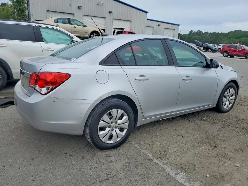 2014 CHEVROLET CRUZE LS  