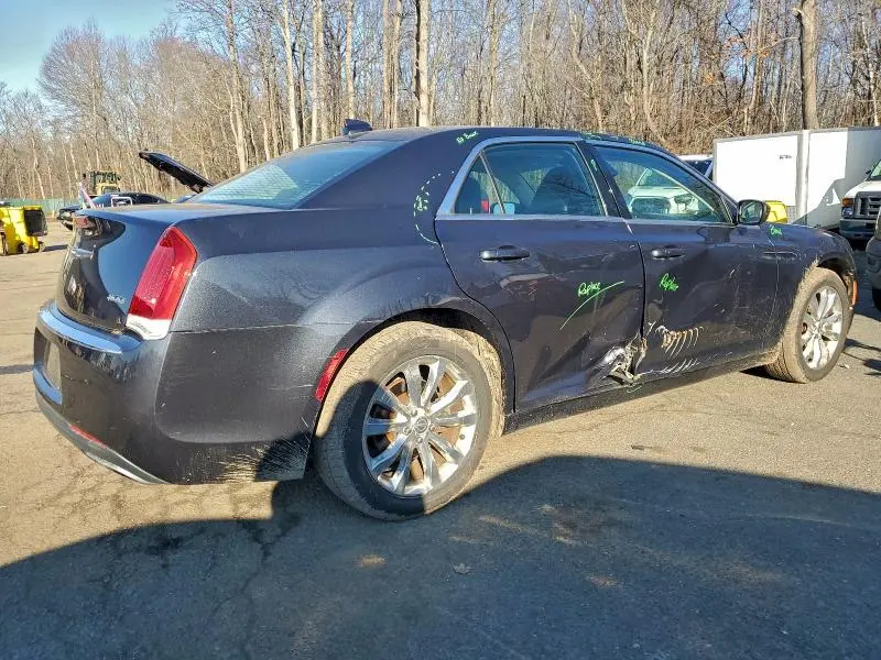 2015 CHRYSLER 300 LIMITED  