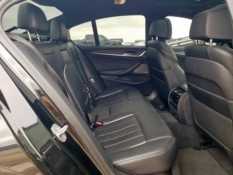 2021 BMW 530 XI  
