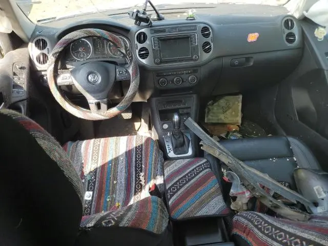 2016 VOLKSWAGEN TIGUAN S  