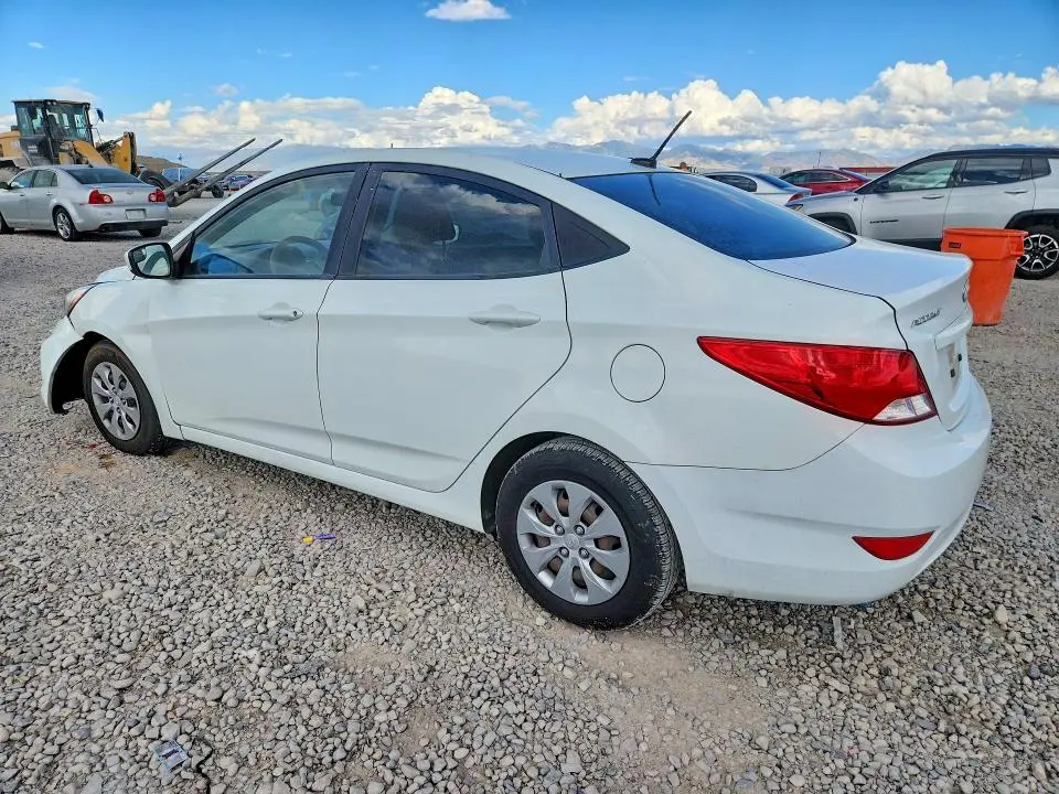 2015 HYUNDAI ACCENT GLS  