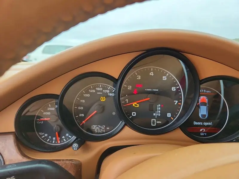 2011 PORSCHE PANAMERA 2  
