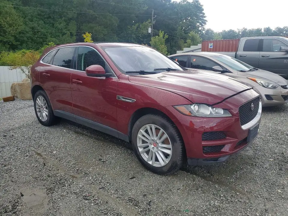 2017 JAGUAR F-PACE PRESTIGE  