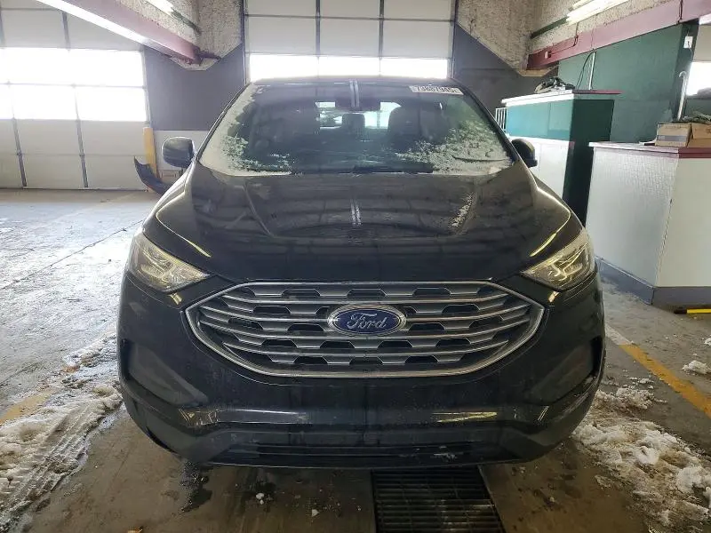 2019 FORD EDGE SE  
