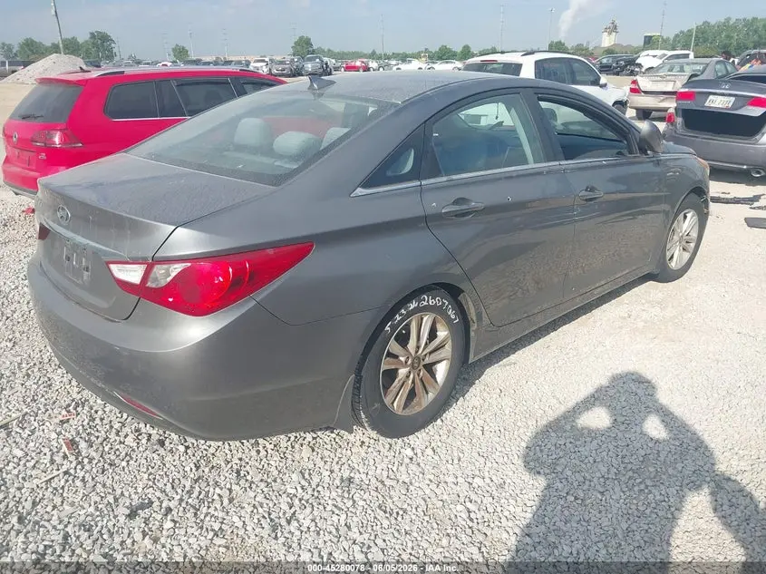 2013 HYUNDAI SONATA GLS