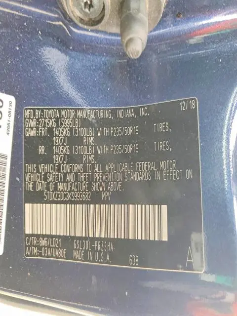 2019 TOYOTA SIENNA SE  