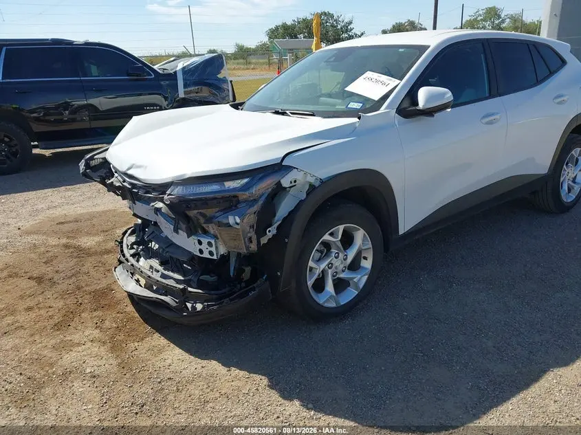 2025 CHEVROLET TRAX FWD LS