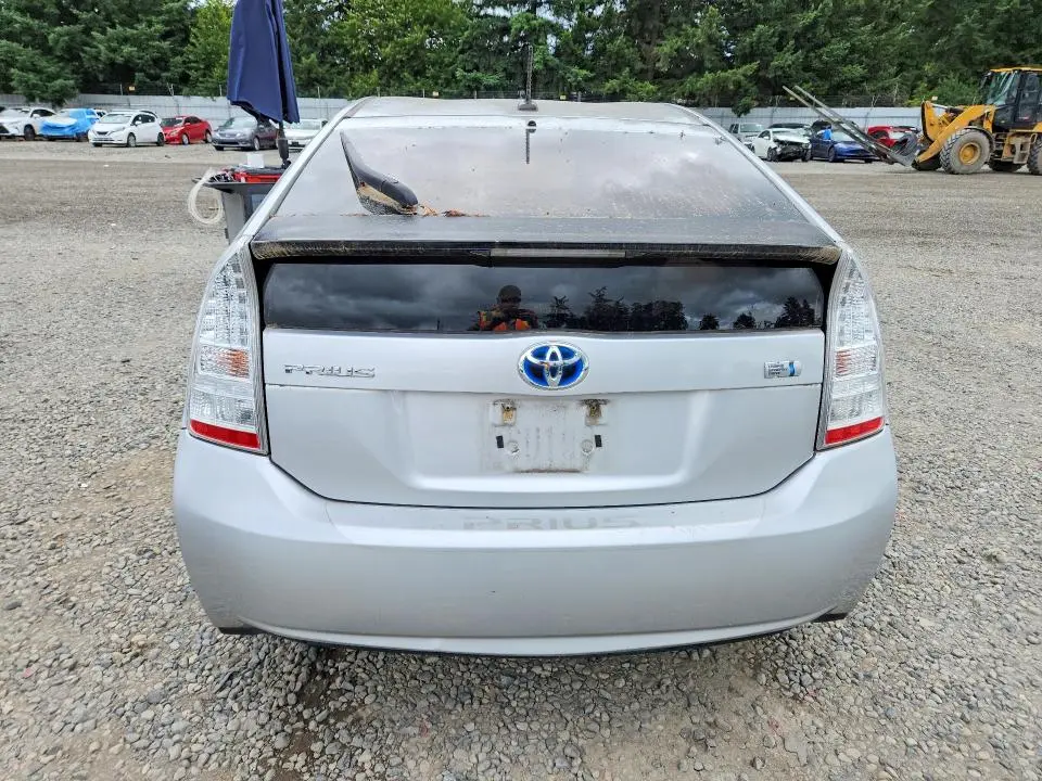 2010 TOYOTA PRIUS II  