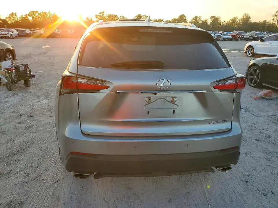 2015 LEXUS NX 200T  