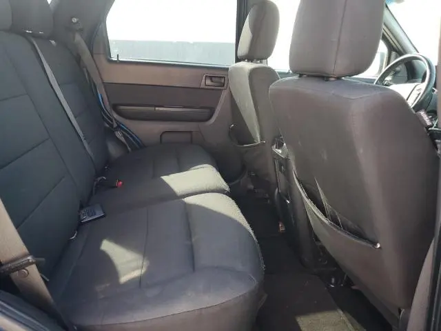 2012 FORD ESCAPE XLT  