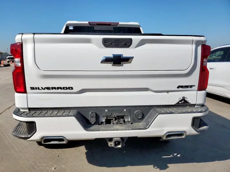 2021 CHEVROLET SILVERADO K1500 RST  