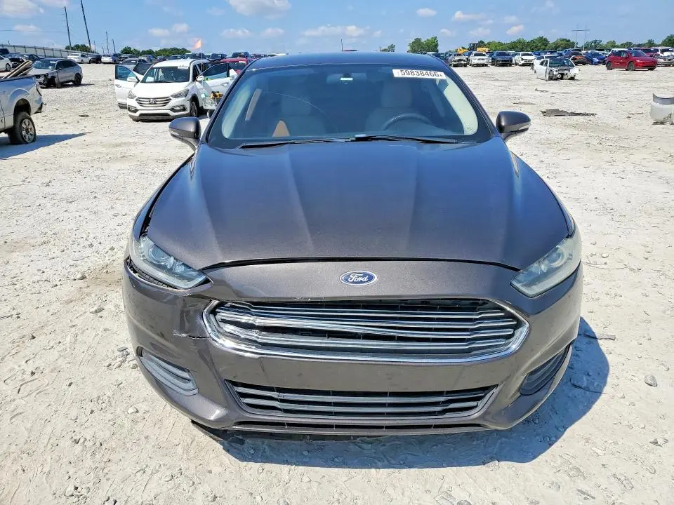 2016 FORD FUSION SE  