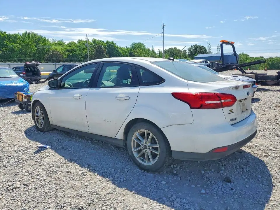 2017 FORD FOCUS SE  
