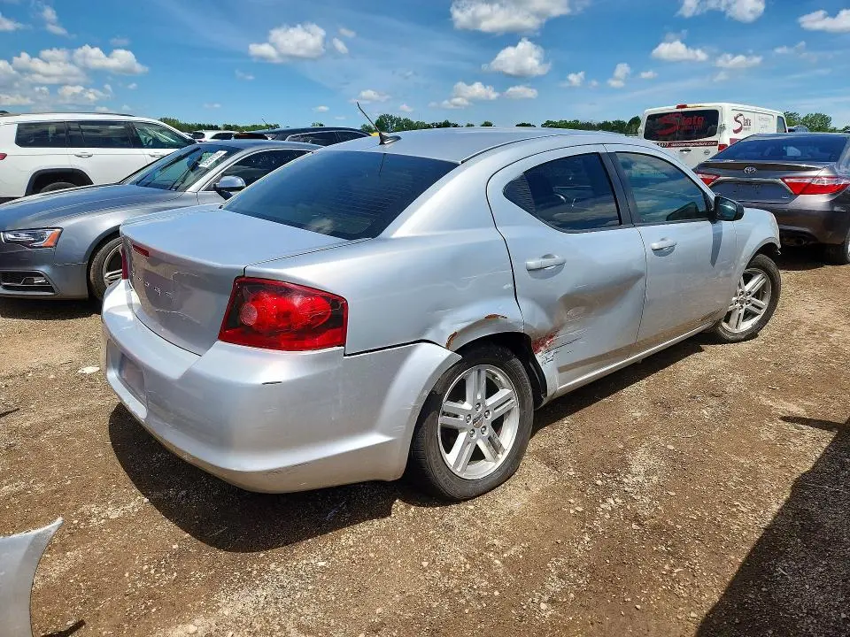 2011 DODGE AVENGER MAINSTREET  