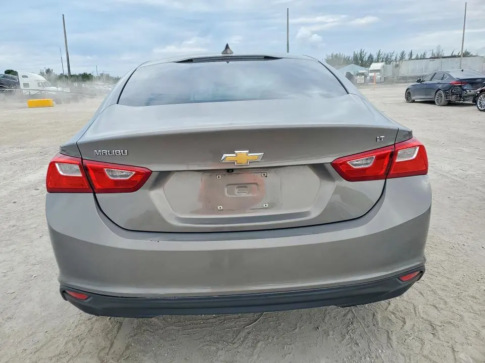 2018 CHEVROLET MALIBU LT  