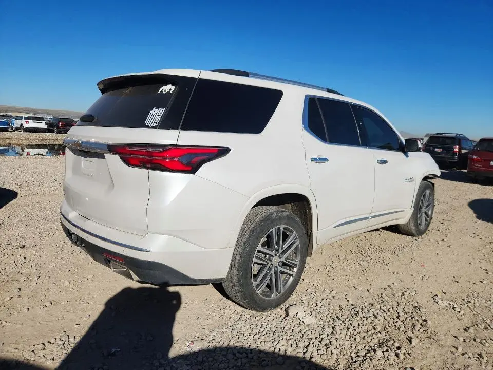 2022 CHEVROLET TRAVERSE HIGH COUNTRY  