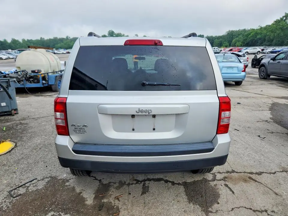 2011 JEEP PATRIOT SPORT  