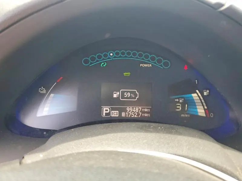 2013 NISSAN LEAF S  
