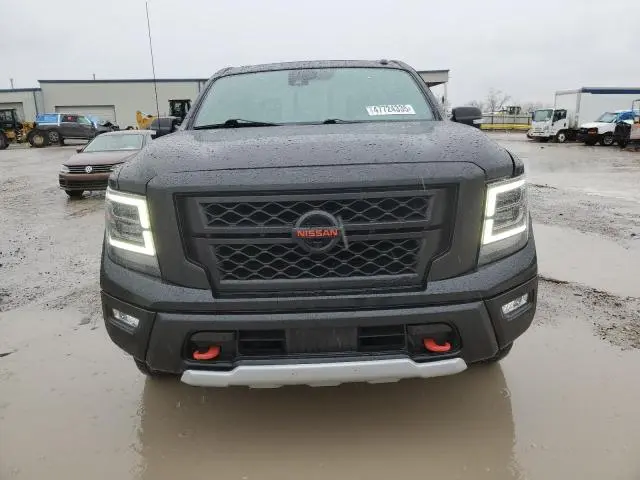 2020 NISSAN TITAN SV  