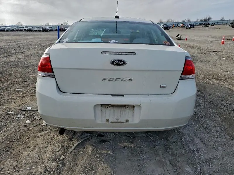 2011 FORD FOCUS SE  