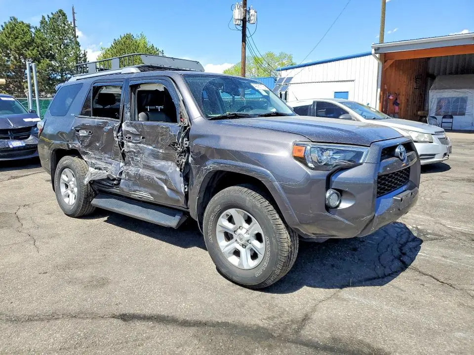 2018 TOYOTA 4RUNNER SR5 PREMIUM  