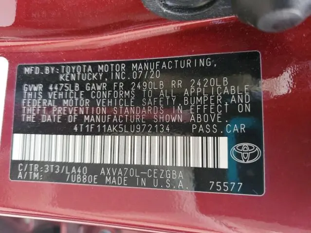 2020 TOYOTA CAMRY XLE  