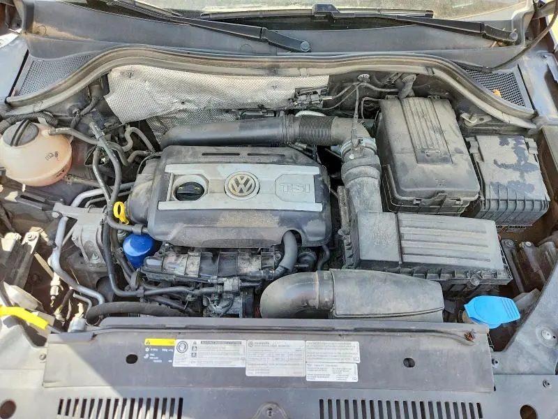 2014 VOLKSWAGEN TIGUAN S  