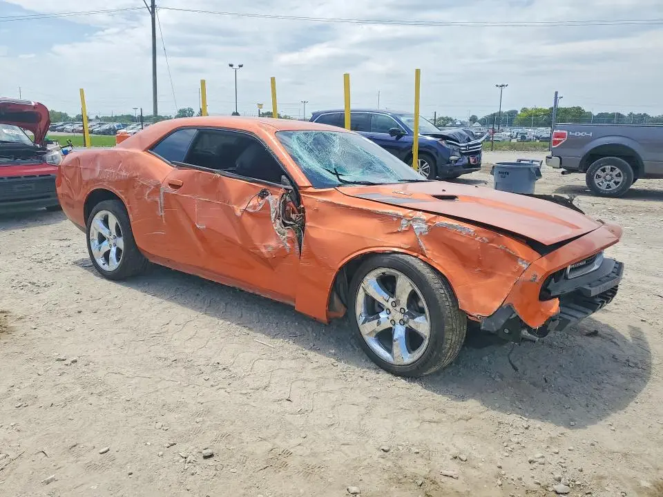 2011 DODGE CHALLENGER R  