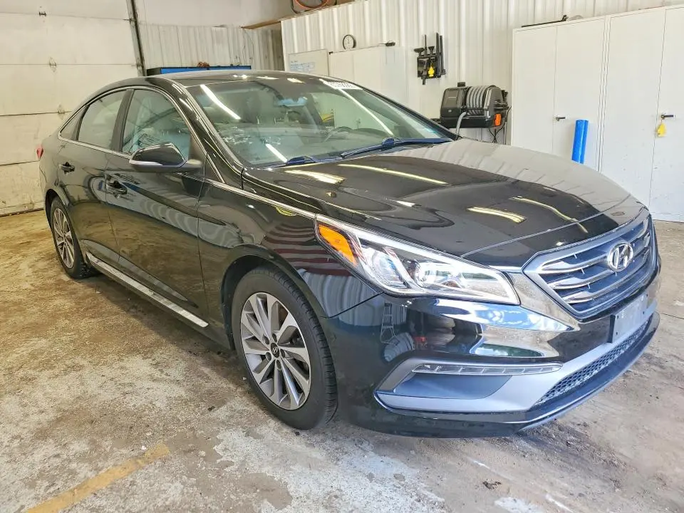 2016 HYUNDAI SONATA SPORT  