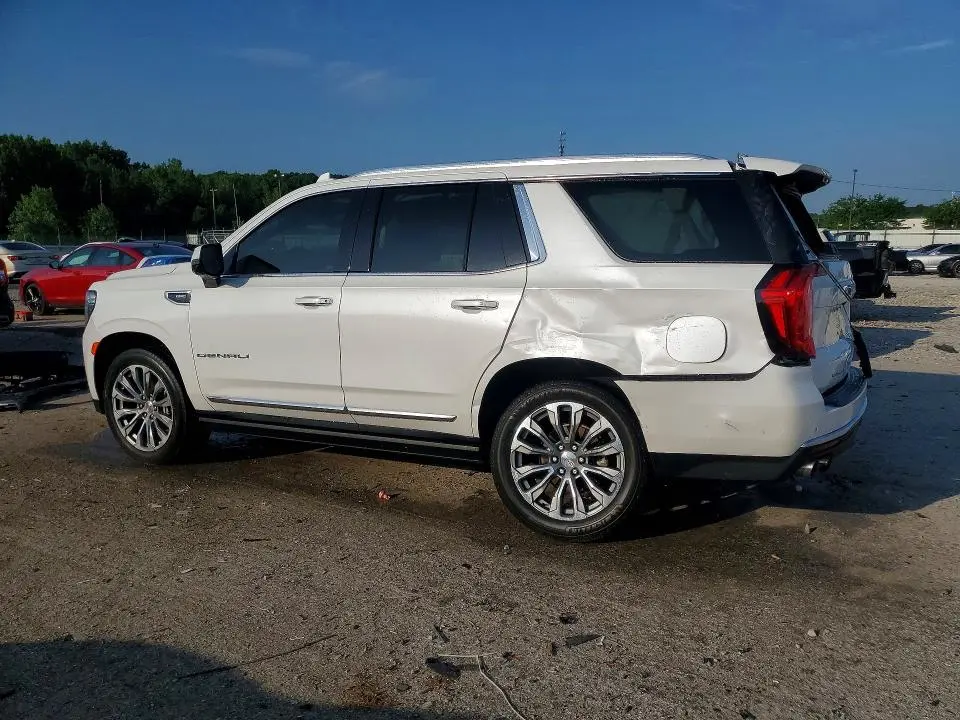 2021 GMC YUKON DENALI  