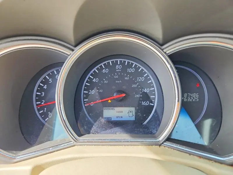 2012 NISSAN MURANO S  