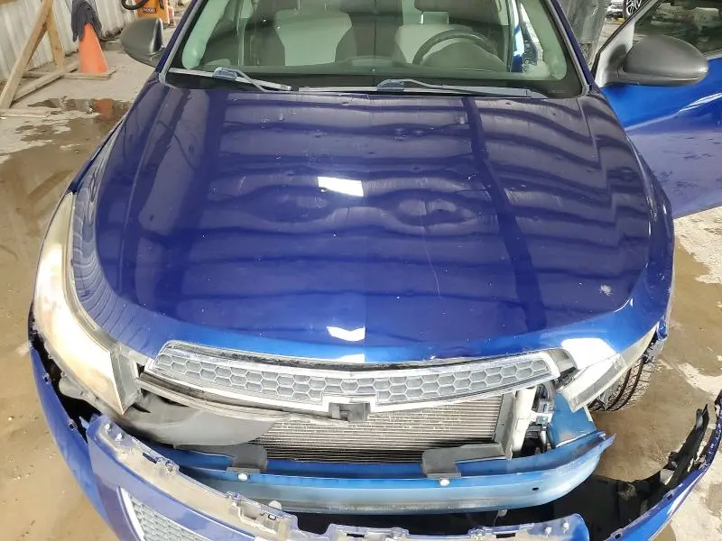 2013 CHEVROLET CRUZE LS  