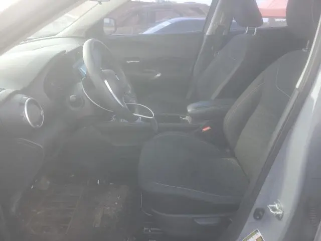 2021 NISSAN KICKS SV  