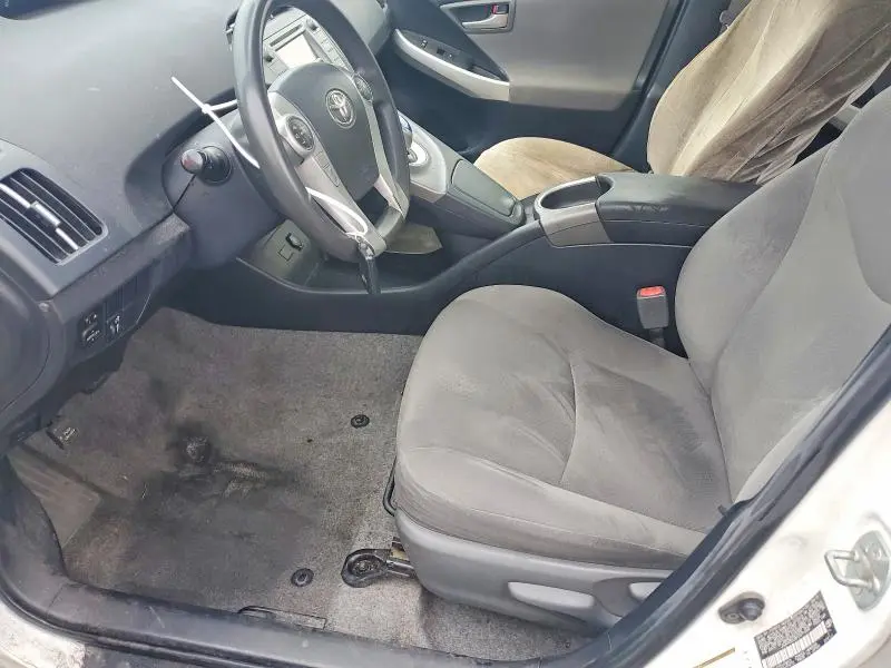 2015 TOYOTA PRIUS TWO  
