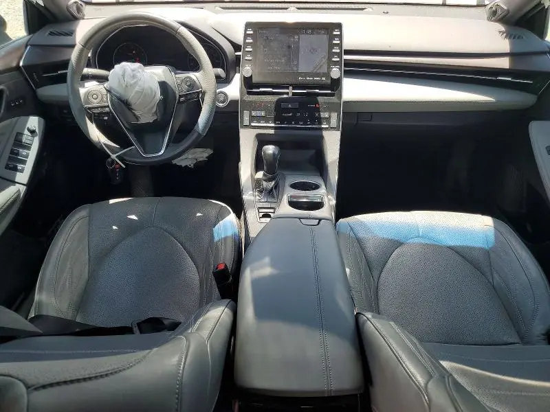 2020 TOYOTA AVALON LIMITED  