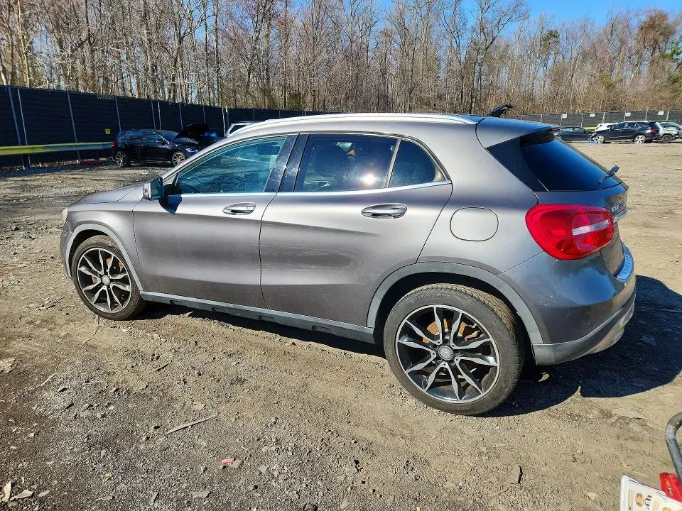 2015 MERCEDES-BENZ GLA 250 4MATIC  