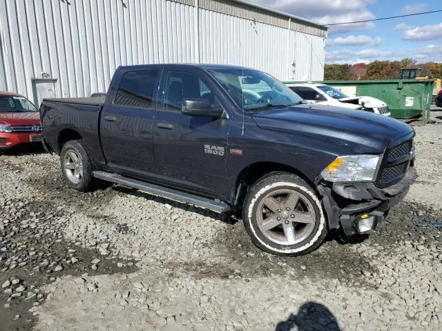 2015 RAM 1500 ST