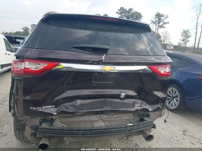 2020 CHEVROLET TRAVERSE FWD LT LEATHER