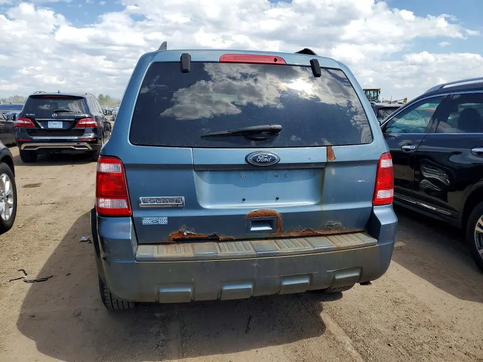 2012 FORD ESCAPE XLT  