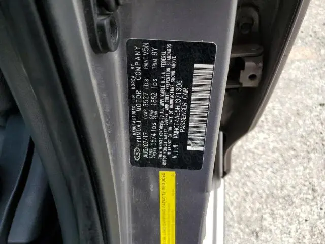2017 HYUNDAI ACCENT SE  