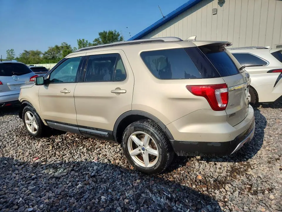2017 FORD EXPLORER XLT  