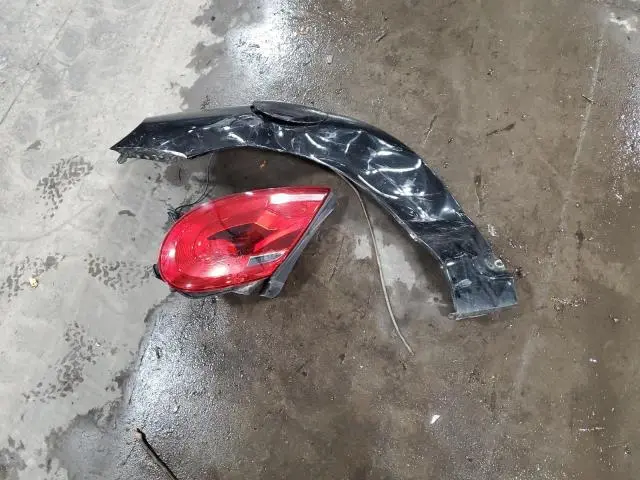 2012 VOLKSWAGEN BEETLE   