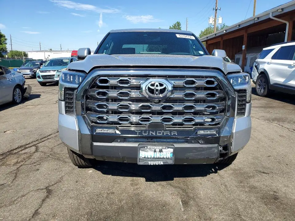2026 TOYOTA TUNDRA PLATINUM HV  