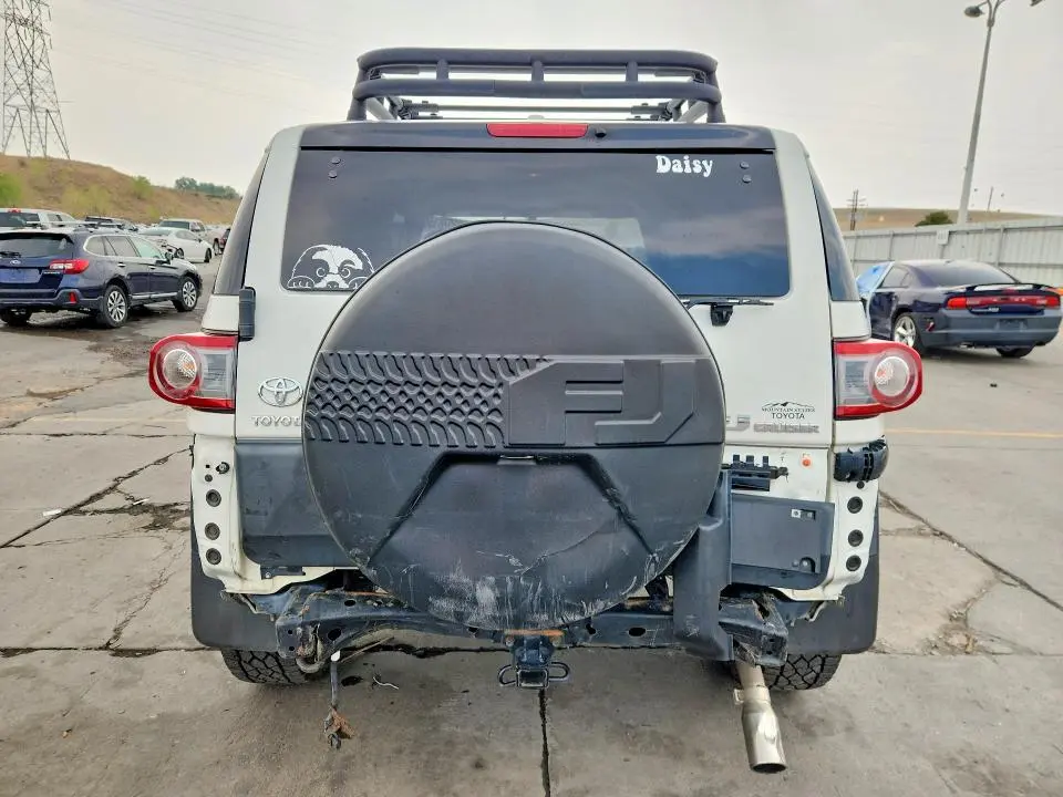 2014 TOYOTA FJ CRUISER BASE  