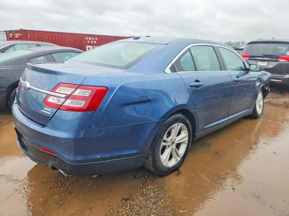 2018 FORD TAURUS SEL  